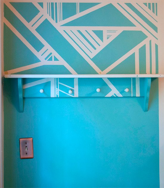 Aprenda a fazer uma pintura geométrica na parede