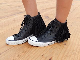 43 Ideias lindas para customizar aquele velho tênis + Tutoriais e vídeos