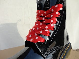 43 Ideias lindas para customizar aquele velho tênis + Tutoriais e vídeos