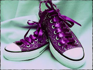 43 Ideias lindas para customizar aquele velho tênis + Tutoriais e vídeos