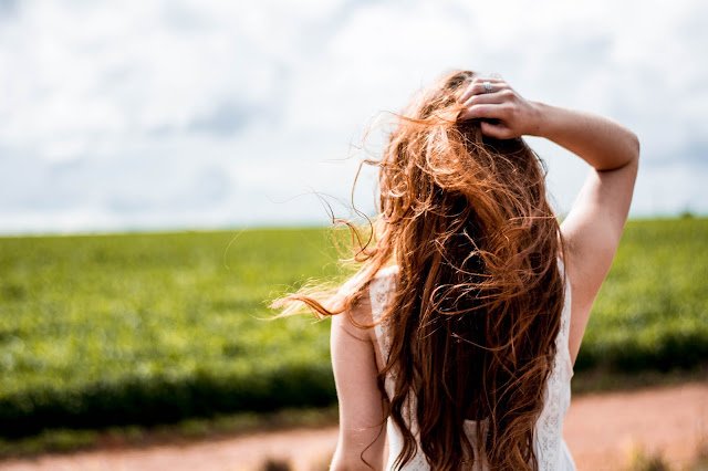 Dicas para tirar fotos estilo Tumblr Veja tudo o que você precisa saber e preparar para tirar uma foto estilo Tumblr.