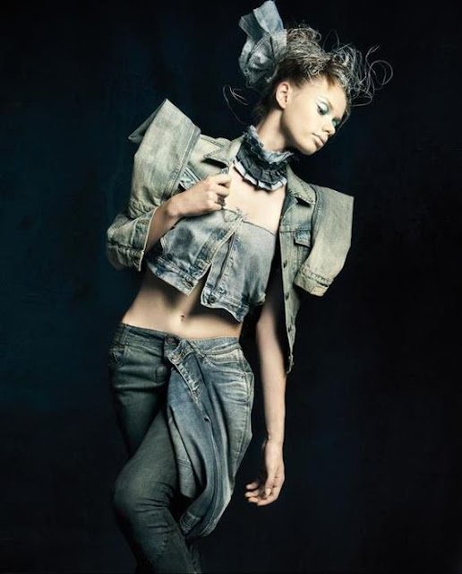 Se você é ousado(a) e adora usar peças fora do comum em seus look's, irá adorar o mais novo modelo de jeans.