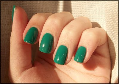Unhas Diferentes tonalidades de verdes