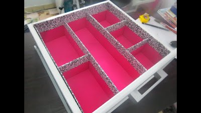 Divisor de gavetas de papelão