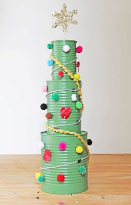 Como fazer enfeites natalinos com latas