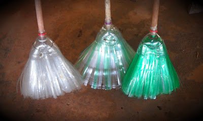 Como fazer vassoura com garrafa pet