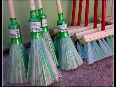 Como fazer vassoura com garrafa pet