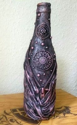 Como fazer efeito envelhecido no artesanato em garrafas