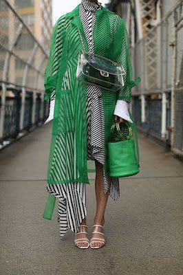 Como usar  transparência em seus look's  