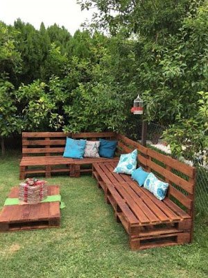 ideias para a decoração de seu jardim usando paletes