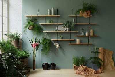 ideias de decoração com prateleiras suspensas