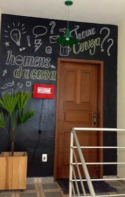 decoração com parede de lousa