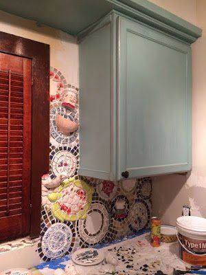 Como utilizar louça velha no artesanato