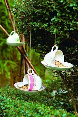 Como utilizar louça velha no artesanato