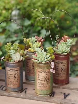 60 lindas ideias de como usar latas como vasos de plantas