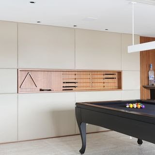 Ter uma sala de jogos é sinônimo de ter um local para diversão em casa