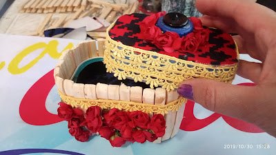 Como fazer porta joias com latas de sardinhas