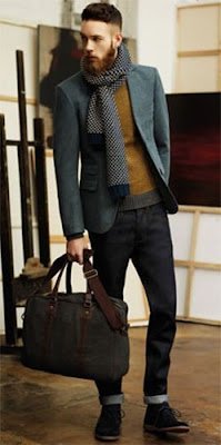 O cachecol é uma peça do vestuário que atende a qualquer idade e também usado tanto por mulheres quanto por homens.