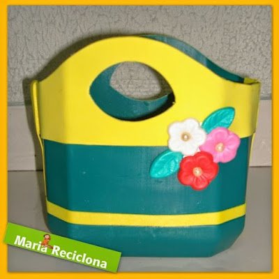 Como transformar garrafas de alvejante e amaciante em coisas incríveis e úteis