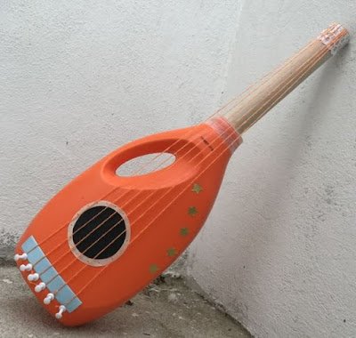 Como transformar garrafas de alvejante e amaciante em coisas incríveis e úteis