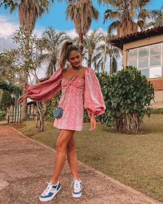 Sim, as mangas bufantes, febre dos anos 80,90 vão dominar os looks.