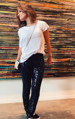 Peças repletas de brilho, paetês, lurex e tecidos metalizados vêm trazendo o otimismo pós-pandemia e vão deixar os looks vibrantes e divertidos!