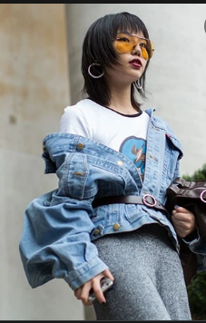 Os Truques de estilo são pequenos artifícios utilizados pelos personais stylist, que transformam a roupa, sem ter que acrescentar outra peça ao look. Um simples detalhe pode transformar a sua produção por completo.