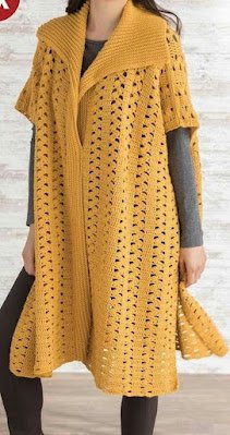 O crochê não precisa ser algo exclusivo para ser usado apenas na moda primavera/verão. Também fica lindo em look's de outono/inverno.