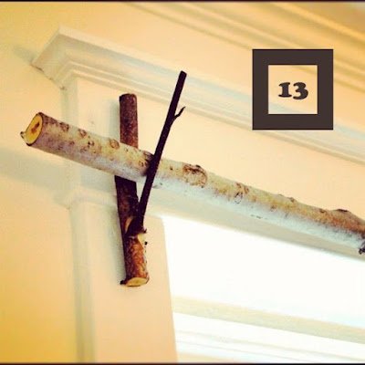 Com galhos fininhos, com troncos mais grossos, com folhas ainda presas à madeira, a decoração com galhos confere um ar rústico e natural ao ambiente, deixando-o muito mais aconchegante, com ares de casa do campo.