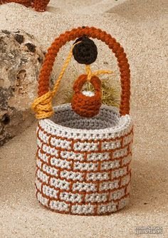 Um cachepô colorido e alegre pode fazer toda a diferença na decoração do seu cantinho verde.