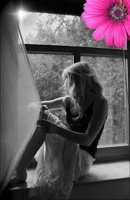 Foto tumblr é um estilo de foto mais estético, que explora novos ângulos, com filtros minimalistas, luz natural e muito estilo. Os dias de chuva também podem ser perfeitos para fazer esse tipo de foto.