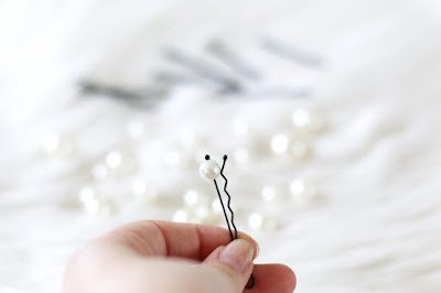 Sim, os grampos de cabelo combinam com qualquer estilo