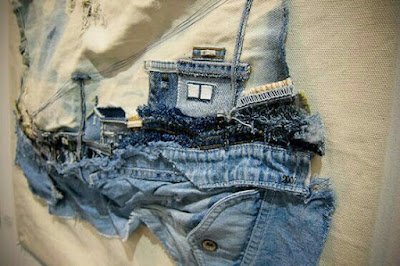 Através de reciclagem de materiais (aqui no caso o jeans) podemos criar peças únicas e cheias de estilo.