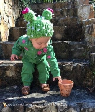 Toda criança, em seu processo natural de crescimento e desenvolvimento, vive no universo do faz de conta e com certeza cria muitos personagens em sua cabecinha. Então porque não aproveitar toda essa criatividade e fazê-la ajudar a confeccionar o seu personagem para o carnaval