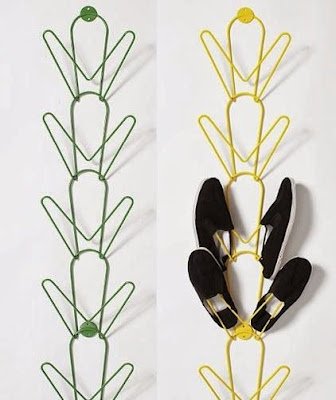 Deixar tudo mais organizado e pronto para ser utilizado faz com que agilizamos a nossa rotina de vida. Nesse momento o melhor é utilizar nossa criatividade na hora de armazenar objetos, roupas e calçados.