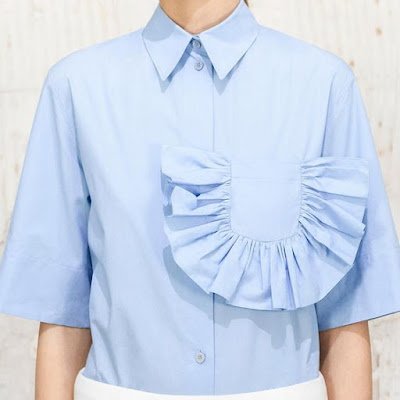 Devemos ter em mente que o consumo desenfreado é responsável por problemas ambientais.  Toda ação no sentido de ampliar o ciclo de vida de uma peça de roupa deve ser considerada, pois diminui o impacto ambiental gerado pelo consumo de energia, transporte e demais etapas de produção.