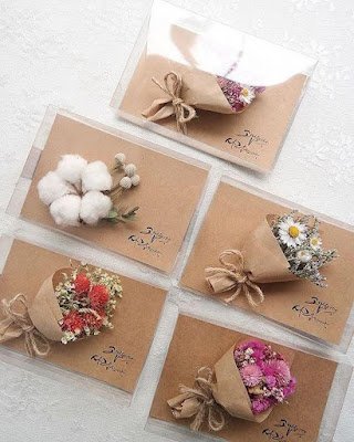 Toda mulher gosta de ganhar um mimo no dia internacional da mulher e se sentir muito especial.