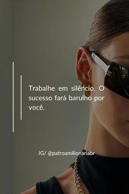 Assim como um negócio físico, um site bem-sucedido pode ser visto como uma empresa, onde você cria e gerencia um produto ou serviço, atrai e mantém clientes, gera receita e administra as finanças.