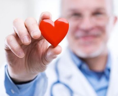 Os antioxidantes presentes na salsinha ajudam a reduzir o risco de doenças cardíacas.