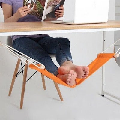 Com um pouco de esforço, você pode criar um espaço de trabalho em casa que seja confortável, organizado e inspirador!