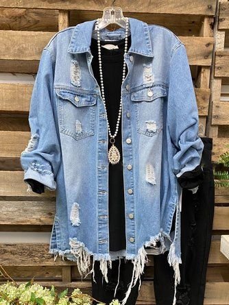 Vista-se com confiança, pois suas roupas customizadas refletirão seu estilo e originalidade. Seja uma trendsetter e inspire outras pessoas a se aventurarem na moda desgastada com estilo.