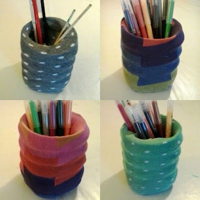 Encapar latas e vasos de plantas: Você pode facilmente fazer um cortando o pé de uma meia. A lata ou vaso de plantas pode ser decorada ou deixada apenas com o design divertido em sua meia.