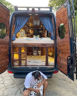 casas sobre rodas são uma verdadeira tendência do estilo de vida atual, e não é para menos. Combinam aventura, liberdade, conexão com a natureza e, acima de tudo, o espírito de viver a vida de uma forma mais autêntica.