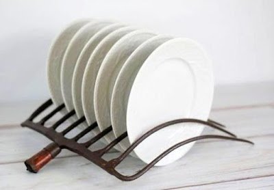 Ao invés de comprar coisas novas e produzidas em massa, podemos usar nossas próprias mãos e criar peças únicas e especiais. Acredite, muitas dessas ideias de artesanato dariam um show nas lojas de decoração mais chiques. Mas aqui, são feitas com amor e são totalmente exclusivas.