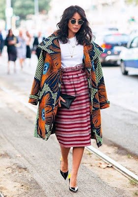 A vida é muito curta para se vestir sempre com cores neutras! Experimente adicionar um toque de cor ao seu guarda-roupa. Misture estampas, brinque com combinações inusitadas e divirta-se com o resultado. A moda é uma festa, e você é o DJ!