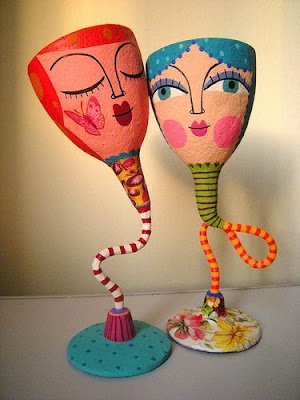 Transforme resíduos em arte! ♻️✨ DIY sustentável para deixar seu espaço lindo e eco-friendly. Pequenas ações, grandes impactos! 🌿🎨 #ArteSustentavel