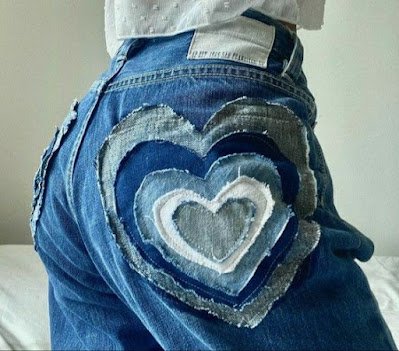 Preparem-se para mergulhar nas ideias mais incríveis de customização que vão transformar suas peças básicas em verdadeiros statement pieces. Vamos arrasar no estilo juntas?