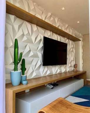 As paredes em 3D oferecem uma variedade de texturas e padrões que podem complementar diferentes estilos de decoração, desde o moderno até o rústico. Elas podem criar pontos focais interessantes e transformar uma parede comum em uma peça central da sala. No entanto, é importante ter cuidado ao escolher o design, garantindo que ele se harmonize com o restante da decoração e não sobrecarregue o espaço visualmente.