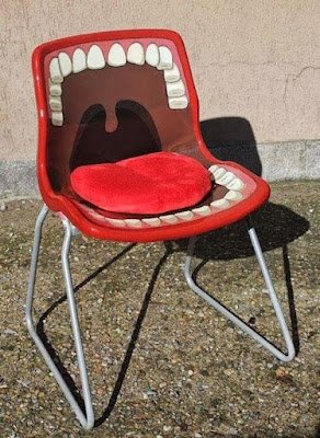 que tal deixar a sua imaginação voar e explorar novas formas de decorar o seu lar? Com móveis e artigos em formatos inusitados, você pode transformar qualquer ambiente em um verdadeiro cenário de encanto e originalidade. Afinal, na decoração, não há limites para a criatividade!