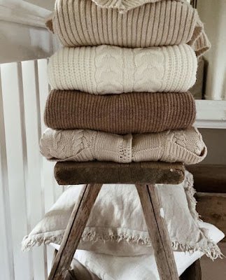 Com apenas cinco passos simples, você pode transformar o seu espaço em um santuário de tranquilidade e eficiência.